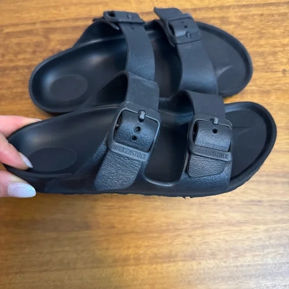 Birkenstock KIDS Arizona Essentials Sandals size 12 - Picture 2 of 7